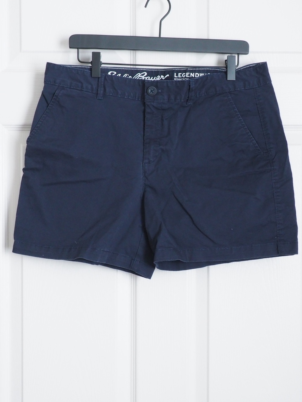 Eddie Bauer Legend Wash Chino Shorts Size 12
